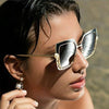 Cat Eye Pearl Hollow Luxury Sunglasses Metal Frame Men Women Fashion Shades UV400 Vintage Glasses