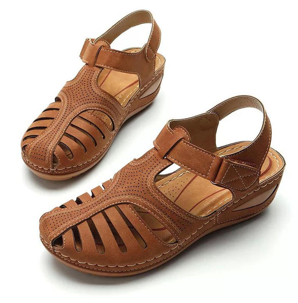 Zoloss - Soft PU Leather Closed Toe Vintage Anti-Slip Sandals