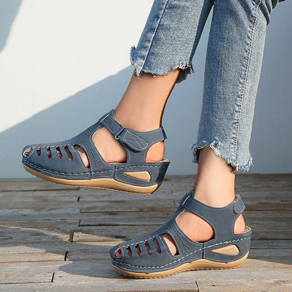 Zoloss - Soft PU Leather Closed Toe Vintage Anti-Slip Sandals