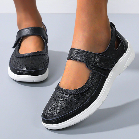 Zoloss Cutout Comfort Soft Sole Casual Shoes
