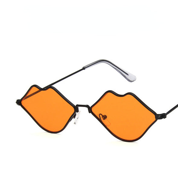 Fashion Cute Sexy Retro Sunglasses Women Brand Designer Lip shape Sun glasses Vintage Cheap Eyewear Red female