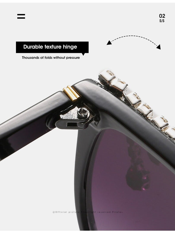 2021 Vintage Fashion Luxury Brand Designer Diamond Sunglasses Women Crystal Rhinestone Frame Sun Glasses For Female Ladies UV400