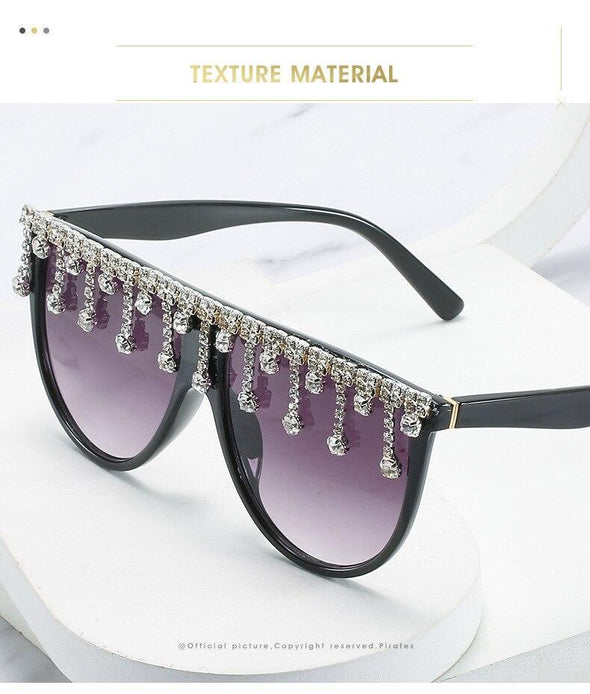 2021 Vintage Fashion Luxury Brand Designer Diamond Sunglasses Women Crystal Rhinestone Frame Sun Glasses For Female Ladies UV400