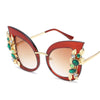 New Fashion Green Diamond Oversized Sunglasses Women Designer Luxury Cat Eye Sunglasses Transparent Frame Vintage Shades