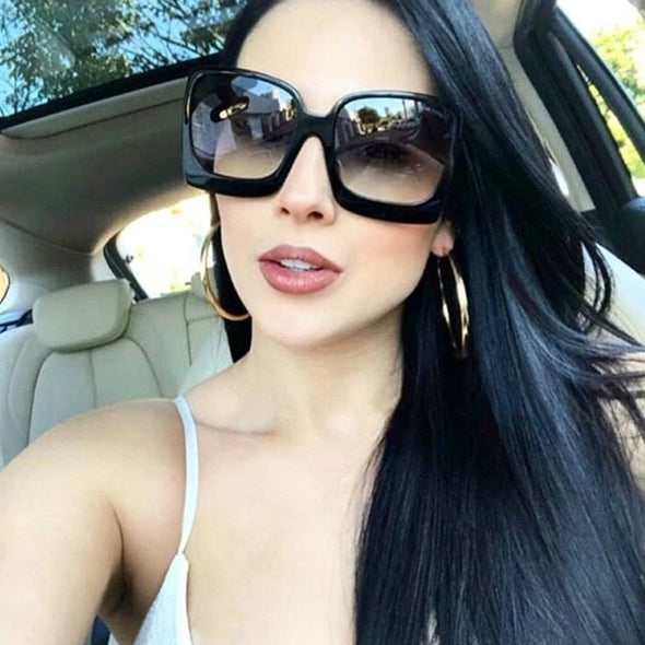 Vintage Big Square Sunglasses Women Black Gradient Oversized Sun Glasses Female Fashion Luxury Brand Mirror Clea