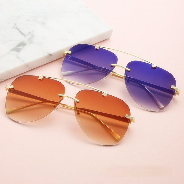 New Fashion Metal Sunglasses Frameless Gradual change  frog mirror