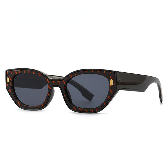 New Luxury Brand Sunglasses For Women Vintage Irregular Small Square Leopard Pint Sun Glasses Female Rivet Shades Uv400
