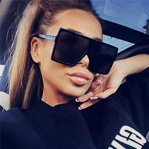 Oversized Shades Woman Sunglasses